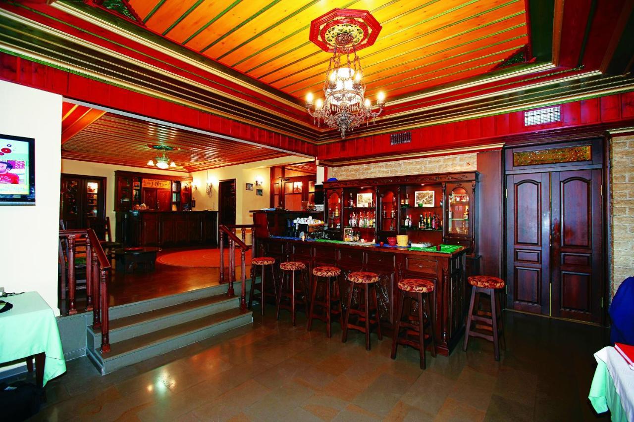 Δρακολιμνη Hotel Цепелово Екстериор снимка